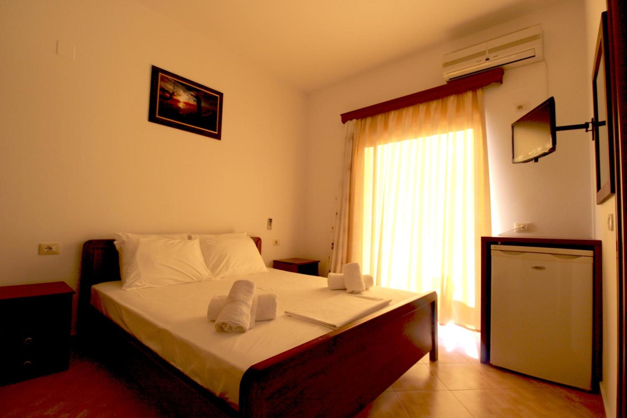 Garden Dhesara Apartment *
